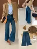 Nova Coleção de Outono Estilo Europeu Guangzhou Treze Linhas Jeans Flare com Cinto Elástico Perfeito 360 Graus Versão Coreana 7877