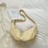 Bolsa Feminina Versátil Estilo Primavera Ombro Transversal Formato de Bolinho, Casual e Versátil, Cor Sólida, Texturizada, Grande Capacidade, Bolsa Feminina para o Dia a Dia
