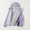 Jaqueta Softshell com Capuz Macia e Forrada com Lã Versátil e Quente para Uso Diário na Primavera, Outono e Inverno para Mulheres 13676