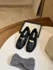 Zapatos Pequeños de Cuero Estilo Británico Negro Zapatos de Mujer 2026 Otoño Slip-on Versátiles Zapatos Pequeños de Cuero Gamuza Francesa
