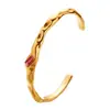 Pulseiras Transfronteiriças Europeias e Americanas de Aço Inoxidável, Pulseiras Abertas Simples e Versáteis, Pulseiras de Aço Titânio com Padrão Martelo e Zircônia Colorida em Forma de C