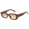 Nuevas gafas de sol de moda con montura pequeña para hombre y mujer, gafas de sol de moda para fotos callejeras, gafas de sol rectangulares degradadas 9074