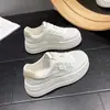 Zapatillas de malla de una sola capa con suela gruesa para mujer, estilo ligero de otoño, nueva colección 2026, versátiles, transpirables, deportivas y casuales de malla