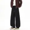 Calça casual masculina reta 2026, calça de moletom moderna de outono com corte solto, calça comprida versátil, estilosa e descolada
