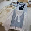 [Bizheng] Nueva Camisa Dulce de Manga Larga Estilo Coreano Otoño 2025 + Chaleco de Punto con Lazo de Perlas para Mujer 4780