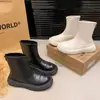 Botas Martin Plataforma com Solado Grosso e Zíper Traseiro, Estilo Britânico Emagrecedor Chelsea Boots para Mulheres, Botas Curtas Versáteis, Novo Estilo Primavera 2026