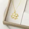Colar pingente trevo de quatro folhas banhado a cobre 18k micro cravejado com zircônia distrito Lu moda Coringa corrente clavícula feminina fabricantes atacado