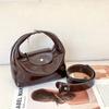Bolsa para Lonchera de Piel de Vaca de Capa Superior, Bolsa Pequeña para Llevar en la Mano, Diseño de Nicho de Alto Nivel para Mujer, Bolsa Nube, Bolsa Cruzada Versátil, Bolsa Dumpling