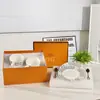 Venta Directa Transfronteriza H Negro y Azul Estilo Europeo Lujo Ligero Juego de Taza y Platillo de Porcelana de Hueso Taza de Café Taza de Cerámica Taza de Té Juego de Regalo