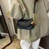 Bolso Vintage Elegante y de Moda 2026 Modelo Nuevo Bolso de Hombro Color Sólido de Gama Alta Gran Capacidad para Viajes Diarios Bolso Cruzado para Mujer