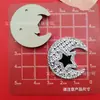 Etiqueta de Letra Número Oso Estilo Luna Chanel Simulada Accesorios de Plástico DIY para Fundas de Teléfono y Zuecos