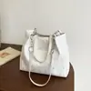 Bolsa de Moda Tendência 2026, Estilosa e Versátil, Grande Capacidade, Bolsa de Ombro Casual, Bolsa de Mão para Estudantes e Pessoas que se Deslocam, Bolsa de Axila