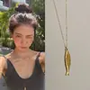 Collar Colgante de Peces Dorados Estilo Song Yanfei para Mujer, Lujo Accesible Retro, Cadena de Cuello de Moda Versátil, Cadena para Clavícula