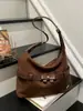 Moda de moda Versátil Gran capacidad Bolso de hombro Bolsos de alta gama Bolso de mano para el trabajo Bolso cruzado único de nicho elegante