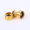 Suministro de fábrica conector de grifo de aluminio chapado en cobre conector de lavabo chupón más adaptador de diente interno de 4 puntos juego de 2 piezas