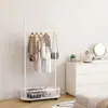 Perchero de Pie Móvil Estilo Ins de Alta Apariencia, Perchero para Ropa de Dormitorio en Casa, Estante de Almacenamiento Multifuncional, Lujo Simple y Accesible