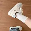 Zapatos Blancos de Cuero con Suela Gruesa para Mujer 2026 Otoño Estudiante Versátiles Deportivos Casuales Bloques de Color Bordado con Cordones Ligeros Zapatos de Plataforma