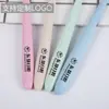 Escova de Dentes de Palha de Trigo com Carvão de Bambu Cerdas Macias, Embalada Individualmente para Hotéis e Pousadas, Escova de Dentes Personalizada para Limpeza Bucal Cerdas Macias