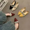 Sapatos Mary Jane Franceses de Bico Fino Baixos Femininos 2026 Outono Novo Estilo Mori Girl Retro Fosco Slip-on Solado Macio Sapatos de Dirigir