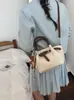Popular Bolso de Mano Estilo Coreano para Mujer de Comercio Exterior 2026 Nuevo Bolso de Hombro Estético de Nicho Bolso Cruzado Tipo Cubo de Alto Valor