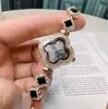 Reloj de mujer de lujo ligero con incrustaciones de diamantes de imitación, reloj pulsera de moda, reloj de cuarzo con incrustaciones de diamantes en forma de trébol de cuatro hojas, venta al por mayor