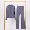 Conjunto Lulu Df de Jaqueta com Capuz Estampada e Calça Flare, Gola Alta Justa, Zíper Dourado Elástico, Roupa para Fitness Yoga
