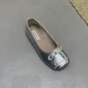 Zapatos Planos Plateados de Punta Redonda y Boca Baja Estilo Retro para Mujer Primavera y Otoño Nuevo Estilo Zapatos Planos Slip-On con Lazo Zapatos de Abuela