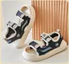 Sandalias para Niños Niños 2026 Nuevas de Verano Zapatos Deportivos de Playa para Niños Suela Suave Antideslizantes Sandalias de Verano para Niños Medianos y Grandes