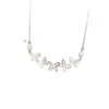 Collar Versa de Nueva Entrada Lujo Ligero Mariposa Sonriente con Cadena para Clavícula Mariposa de Cinco Diamantes Brillantes Estilo Hogareño Elegante Combinable