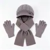 Conjunto de tres piezas para mujeres de mediana edad y mayores: gorro de punto grueso y cálido de otoño e invierno, gorra de béisbol de pelo de conejo, bufanda y guantes