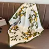 Bufanda de Seda Estilo Nuevo Moda Femenina Versátil de Alto Nivel Bufanda Cuadrada de 70 Estilo Coreano Bufanda Protectora para el Cuello Bufanda Retro de Primavera y Otoño Corbata para Bolso