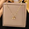 Conjunto de Colar de Aço Titânio para Mulheres Dongguan Transfronteiriço, Conjunto de Colar e Pulseira de Coração de Alta Qualidade, Conjunto de Joias da Moda Leve de Luxo
