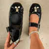 Zapatos planos de primavera versátiles de punta redonda con perlas, talla grande, estilo británico casual, nuevos zapatos pequeños de cuero