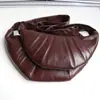 Bolso Croissant Bolso Ode Bolso de Piel de Oveja Bolso de Bollo Perezoso de Nicho Nuevo Bolso de Mujer Primavera y Verano 2024 Bolso Cruzado de Piel Genuina