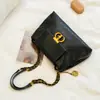 Fornecimento ao vivo Fábrica Vendas Diretas nova moda feminina simples ombro crossbody bordado linha popular online popular bloqueio pequeno quadrado bolsa