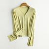Cardigan Fino de Malha Tencel Lyocell Tops Femininos de Verão Xale Repelente de Mosquitos Gola V Blusa Top para Ar Condicionado
