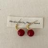 Pendientes sencillos de perla roja retro para mujer, ligeros, de lujo, de alta gama, de moda, exquisitos y a la moda, que combinan con todo.