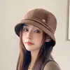 Sombrero de cubo de gamuza de nicho estilo coreano para mujer, versátil y elegante, hace que la cara se vea más pequeña, gorro retro, sombrero de pescador