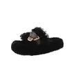 Pantuflas retro peludas de suela gruesa para mujer, adecuadas para usar en exteriores, nuevas pantuflas cómodas estilo coreano Otoño/Invierno 2026, pantuflas de algodón de una tira para mujer
