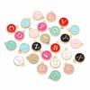 Colgante de aleación de doble cara con forma de gota de aceite, protección del medio ambiente, 26 letras inglesas de la A a la Z, accesorios de joyería para bricolaje, pulsera, pendientes, colgante pequeño
