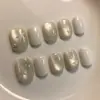 Popular en Xiaohongshu: Uñas Cortas Ojo de Gato Portátiles, Manicura Dulce y Linda de Gato y Moño Pintada a Mano, Desmontable