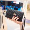 Aplicável a iPhone Samsung Huawei celular capa de couro universal estilo Chanel bolsa crossbody bolsa de armazenamento capa de couro