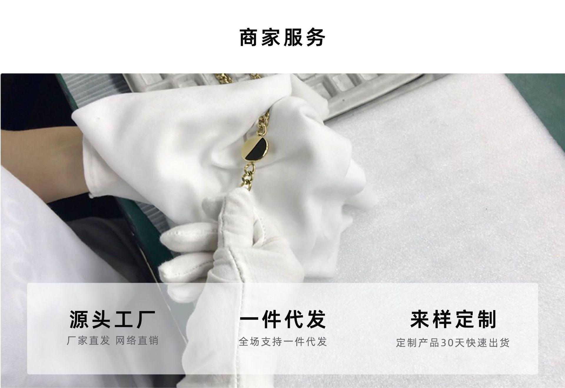 简约轻奢U型吊坠女百搭小众设计感钛钢项链高级小香风锁骨链批发