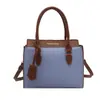 Bolsa feminina da moda de cor sólida, novo modelo 2026, design casual fashion, simples e elegante, de ombro único, transversal, bolsa quadrada pequena de mão