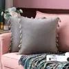 Amazon Explosions Fronha de Almofada com Franjas de Cor Sólida Suave na Borda Decorativa para Sofá da Sala de Estar Casa
