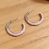 Brincos Chanel-Style Doces e Luxuosos com Letras Bordadas e Cravejados de Diamantes, Brincos Argola Meio Círculo Estilosos e Modernos para Personalidade, Brincos Estilo Feriado