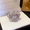 Anillo Abierto de Flor de Zircón Simple Francés Anillo de Lujo Ligero de Gama Alta Diseño de Nicho Versátil para Viajar Joyería para Manos para Mujeres