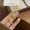 Populares Aretes de Metal con Circonita de Fuegos Artificiales para Mujer, Diseño de Nicho, Alta Gama, Modernos, Elegantes, Delicados y Versátiles
