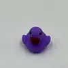 Versión de Hong Kong al por mayor de patito de goma blanda patito del vecindario Pato Amarillo color de tienda de té con leche Patito juguetes acuáticos vocales para niños