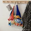 Bolsa de tricô com franjas, artística e moderna, em estilo étnico retrô, com padrão de múltiplos peixes e grande capacidade